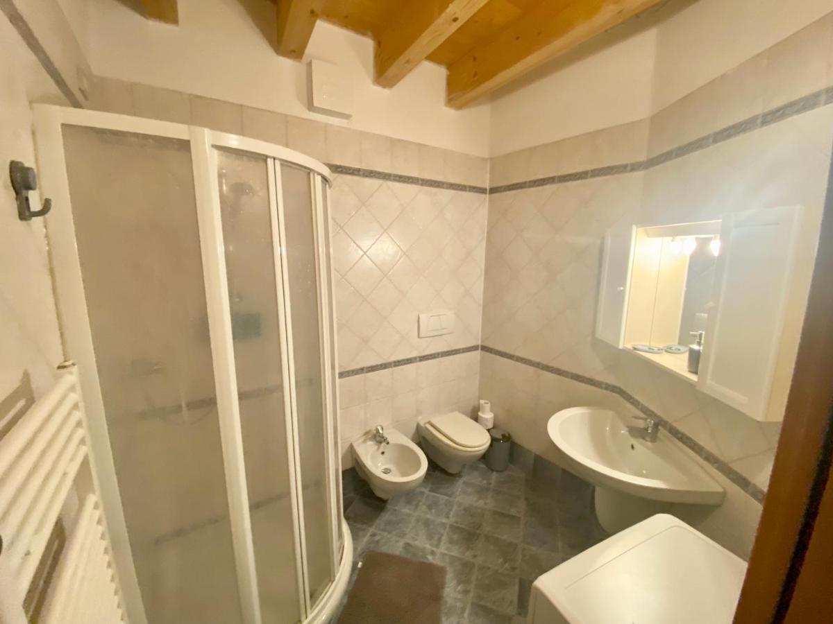 מאלצ'סינה Da Mario Apartments מראה חיצוני תמונה