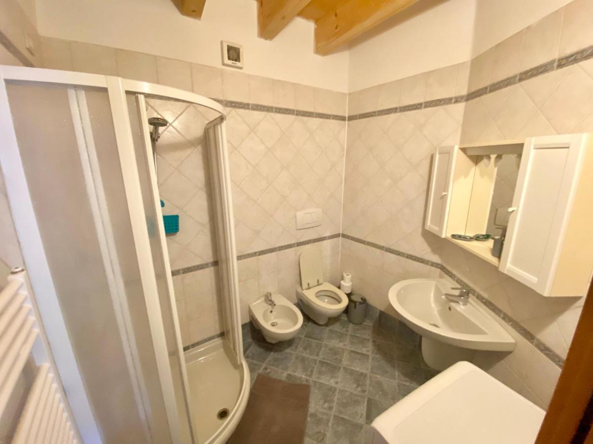 מאלצ'סינה Da Mario Apartments מראה חיצוני תמונה