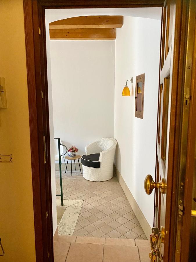 מאלצ'סינה Da Mario Apartments מראה חיצוני תמונה