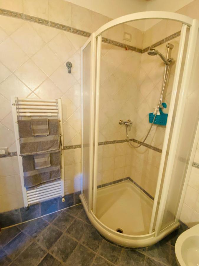 מאלצ'סינה Da Mario Apartments מראה חיצוני תמונה