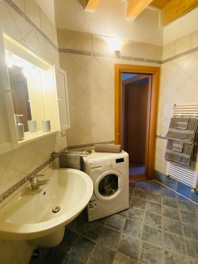 מאלצ'סינה Da Mario Apartments מראה חיצוני תמונה